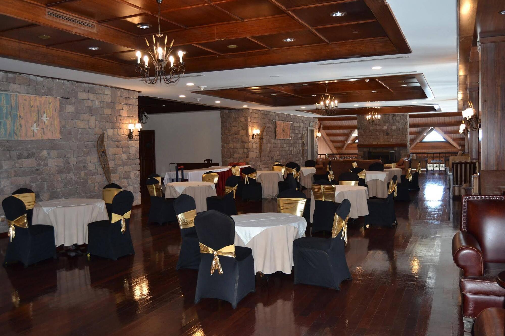 Ekinata Grand Toprak Hotel Sarikamis Екстер'єр фото